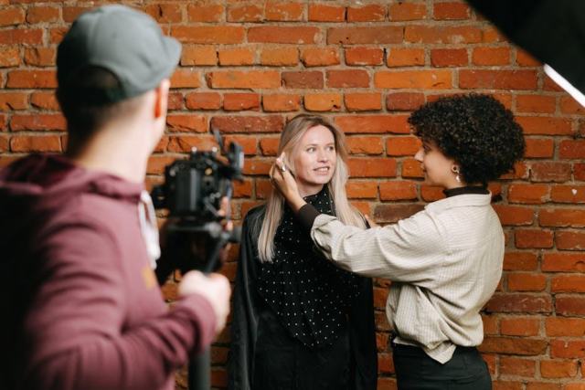 Photo famille exterieur automne : shooting photo professionnel Photo famille exterieur automne : shooting photo professionnel
