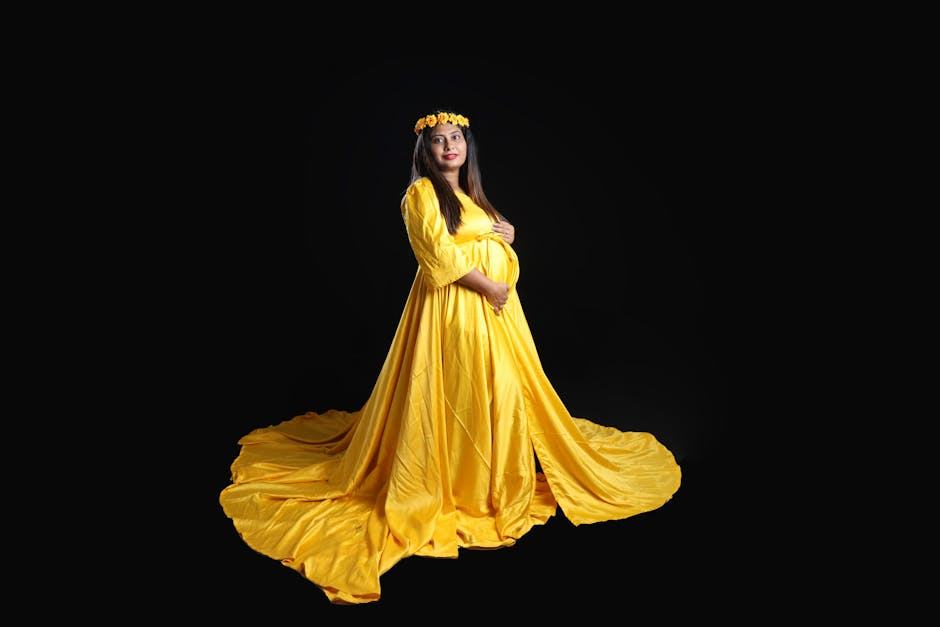 Photo grossesse couple studio Paris — séance maternité pro